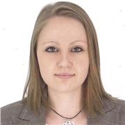 Técnico en Comercio Internacional y en Administración y Finanzas, con experiencia y certificado TEFL, da clases de inglés, español y/o rumano